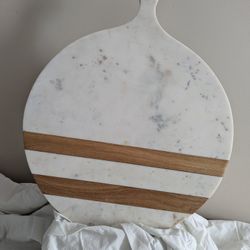 Brand New - Charcuterie Board Marble and Wood Accents