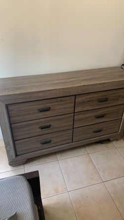 Free dresser