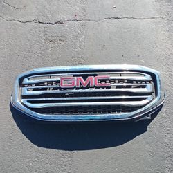 2017-2019 GMC Acadia Front Grille W/emblem OEM 