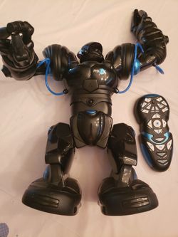 Robosapien RS Blue Robot Toy Tested & Working With Remote