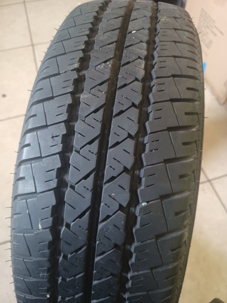 175/65R15 84 H Firestone TIRE FR710