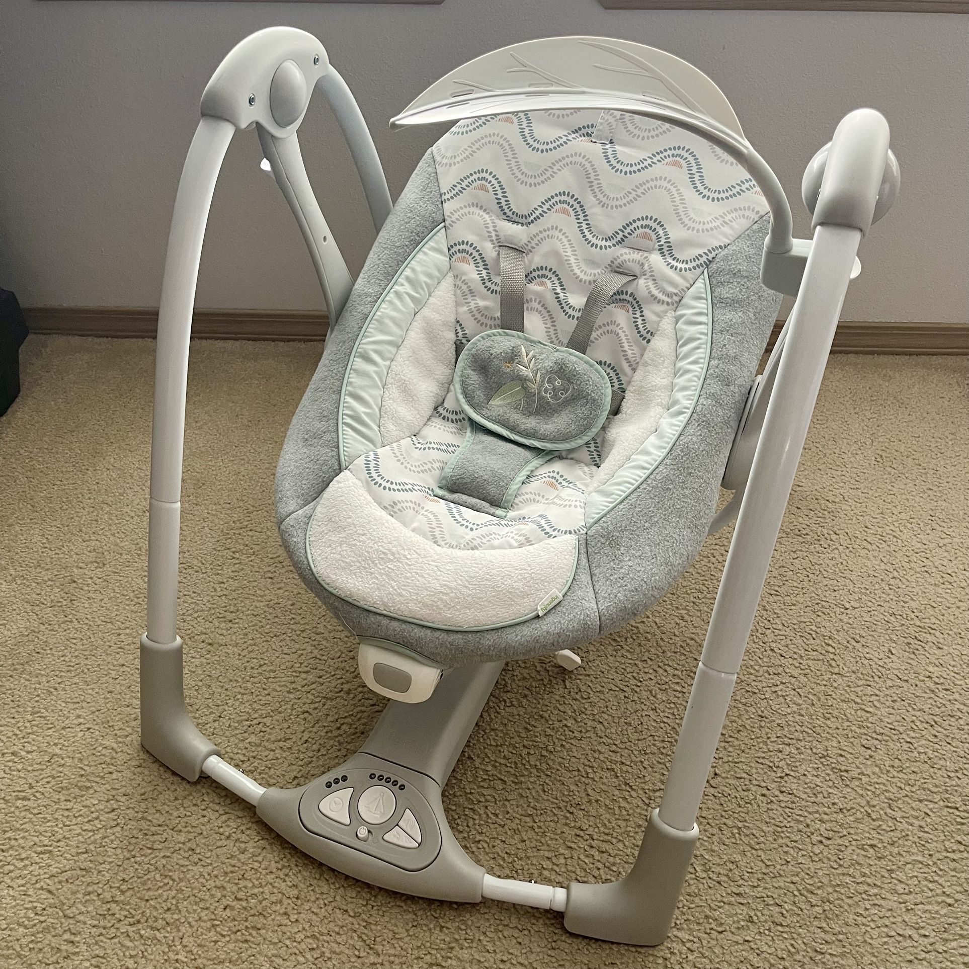 Ingenuity ConvertMe 2-in-1 Compact Automatic Baby Swing & Infant Seat