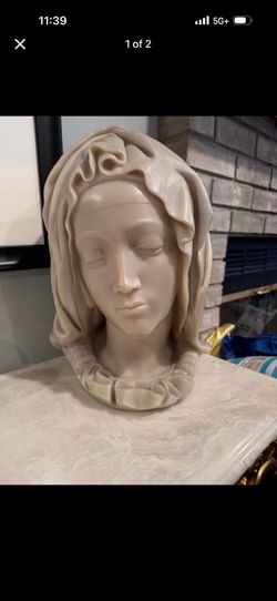 Virgin Statue Pieta Sculpture Michelangelo Statue Virgin's head reproduction