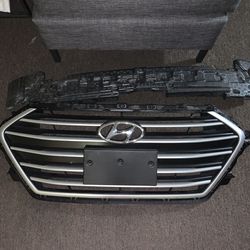 2017 Hyundai Elantra Front Grille