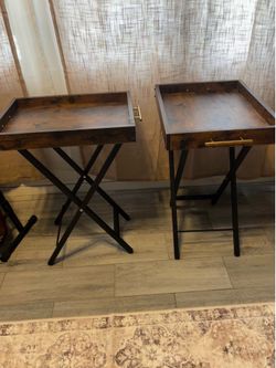 2 side tables & trays