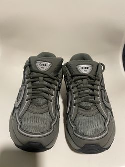 Dior B30 Size 9