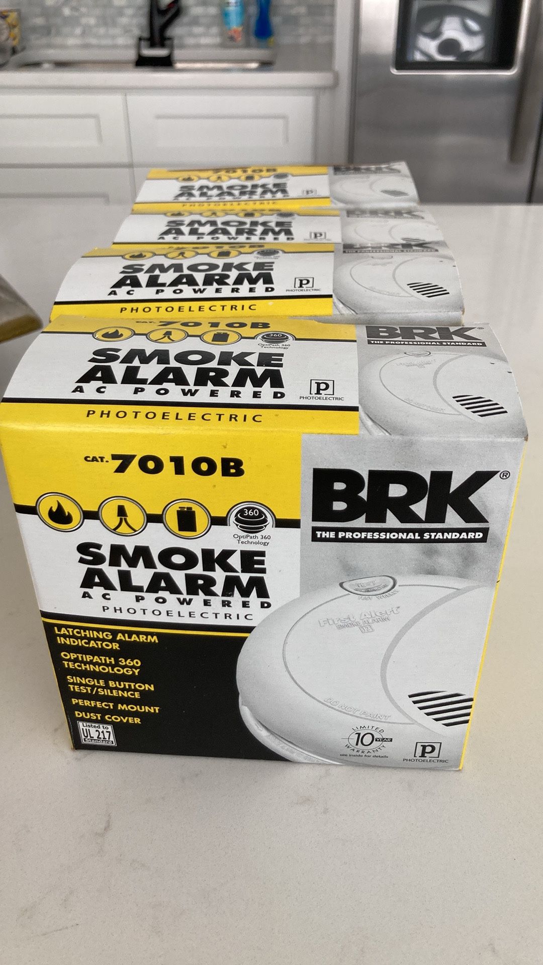 4 BRK Hardwired Smoke Alarms