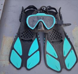 SNORKEL SET.