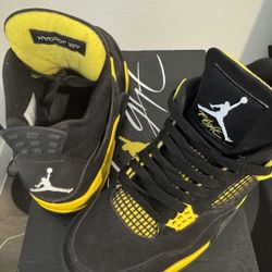 Jordan Retro 4 