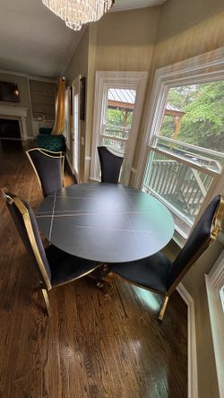 Round stone dining table for modern living room with 4chairs