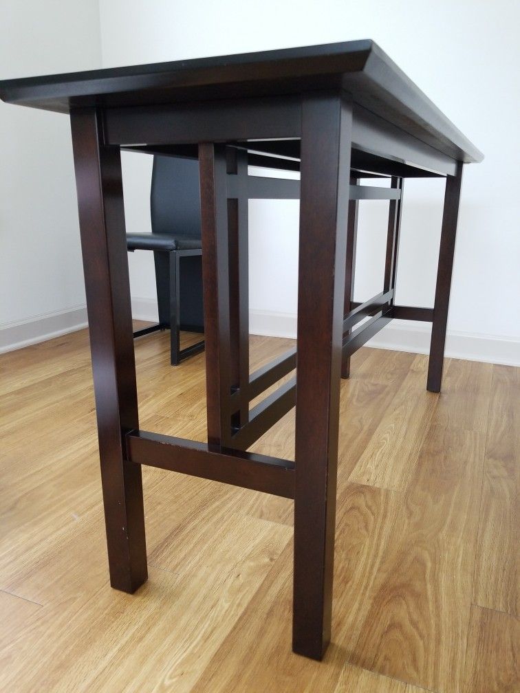 Scandinavian Design Console Table 9