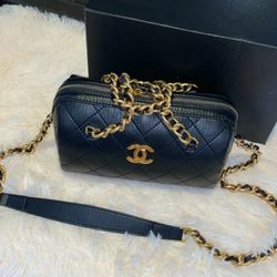 Crossbody Purse With Box