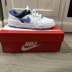 Boys Nike Sneakers