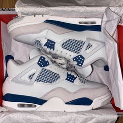 Jordan 4 Military 