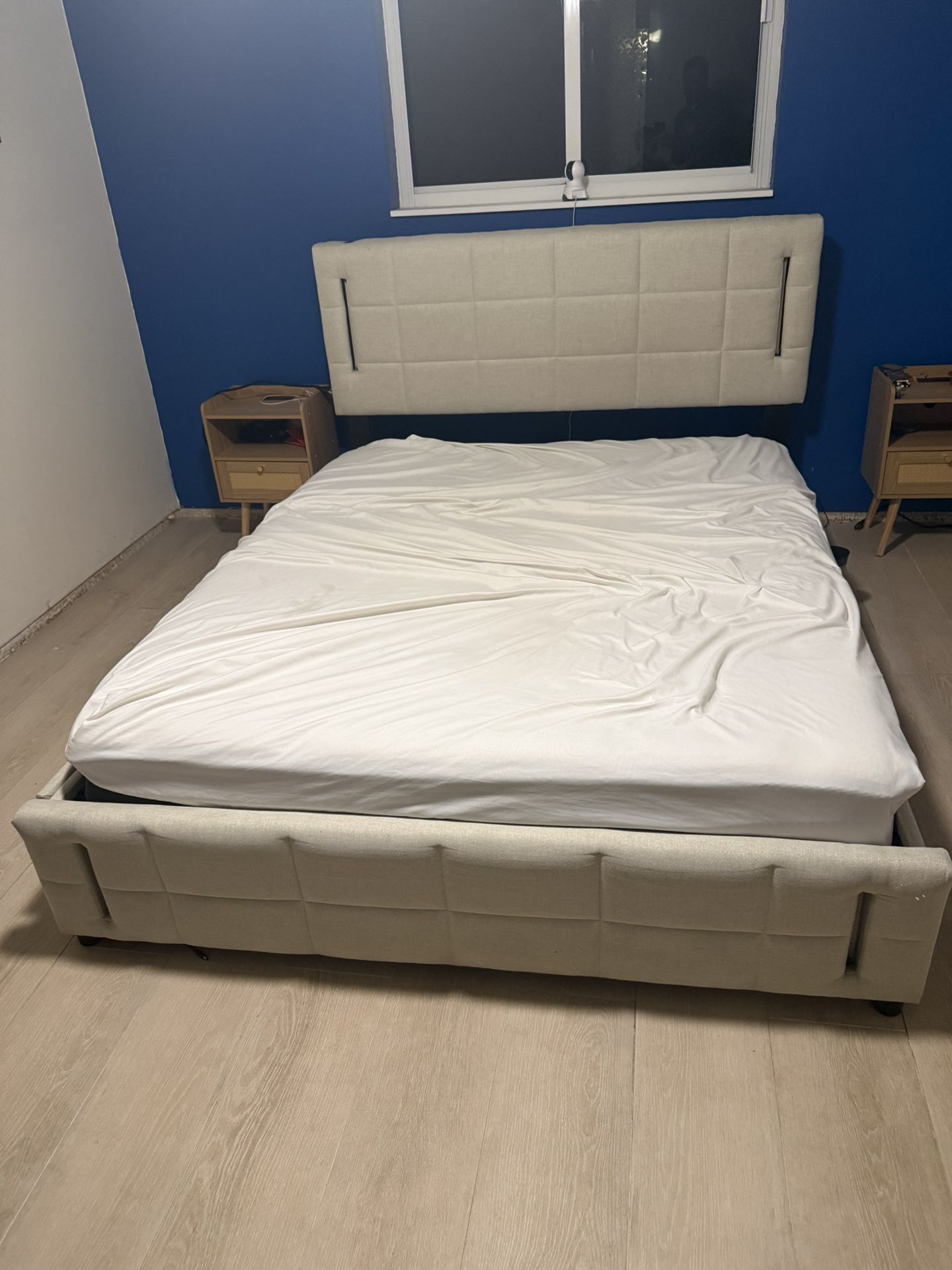 Full Bed Frame 