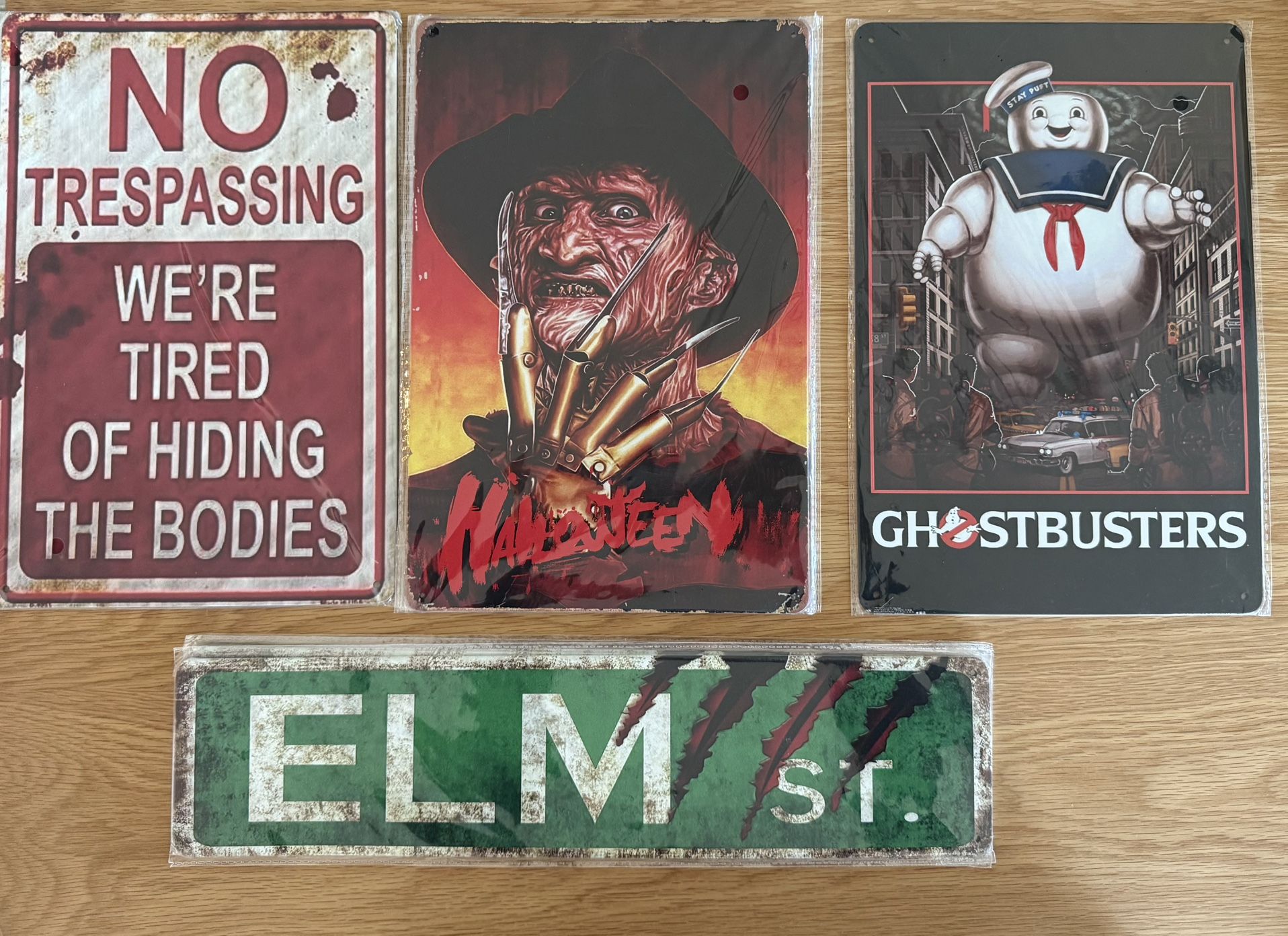 Retro metal Tin Signs