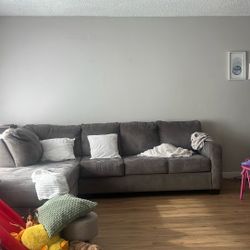 Free Couch! $0