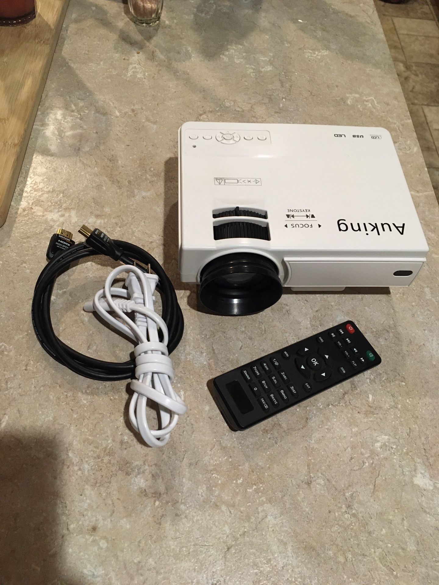 Auking Hdmi Mini Projector