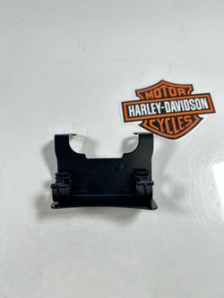 18-22 HARLEY-DAVIDSON IRON REAR BRAKE HOSE BRACKET 41600069.BEST OFFER WELCOME. SM9KNT0530