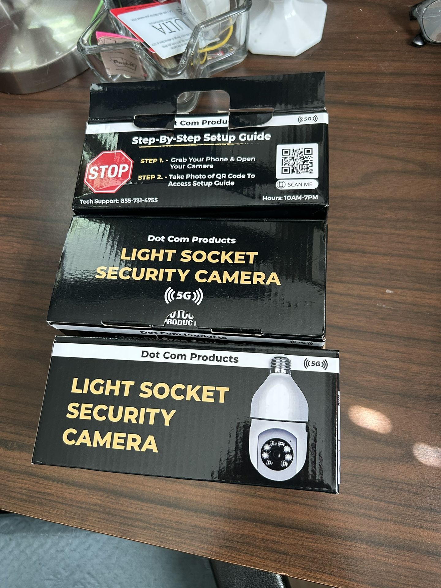 Light Socket Security Cameras