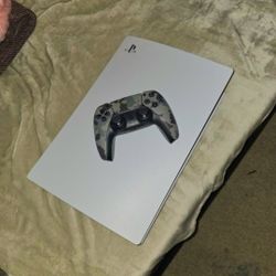 Playstation 5 w/ Disc Drive - Brand New 