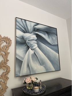 Large Wall Art with bow design