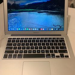 Apple MscNook Air 13” Retina 