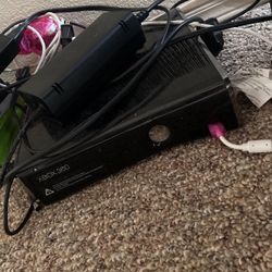 Xbox 360 W/Kinect