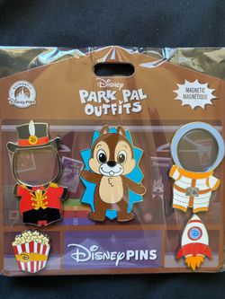 Disney pins