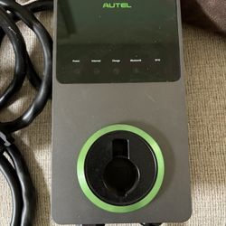 AUTEL Maxi Charger Home