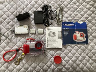 Underwater camera and housing – Olympus 720 and PT033 housing