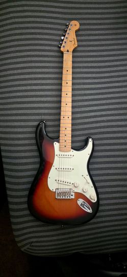 Fender Player Stratocaster Sunburst