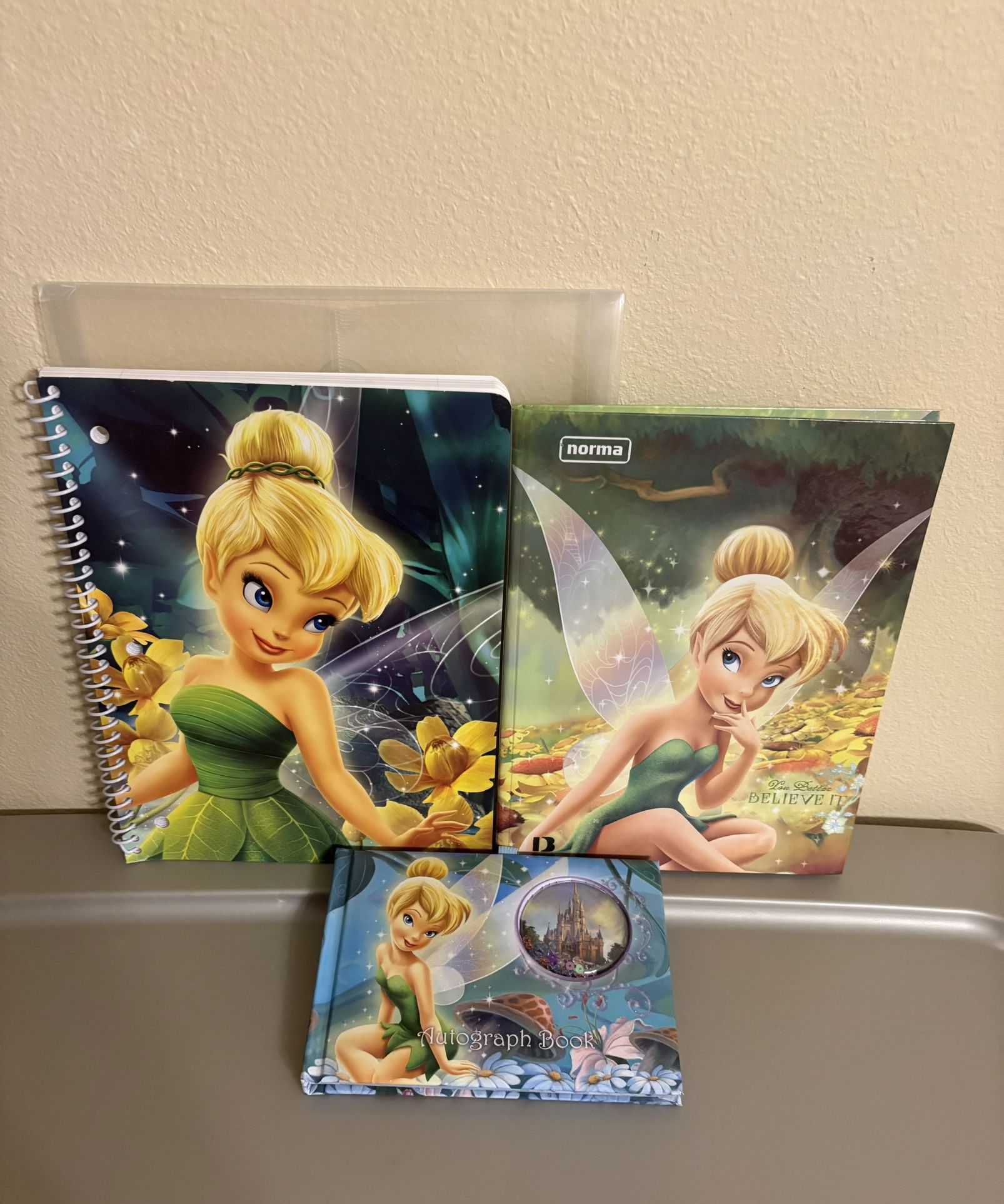 Disney Tinkerbell 2 Notebooks & Autograph Book