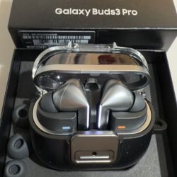 Samsung - Galaxy Buds3 Pro Wireless Earbud Headphones - Silver