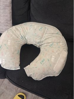 Nursing /tummy time pillow