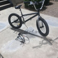 BMX Bike with Pegs + Pump (Ready to Ride)