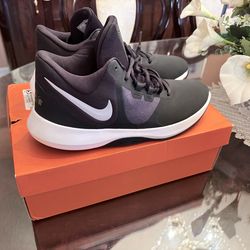 Nike Air Precision II