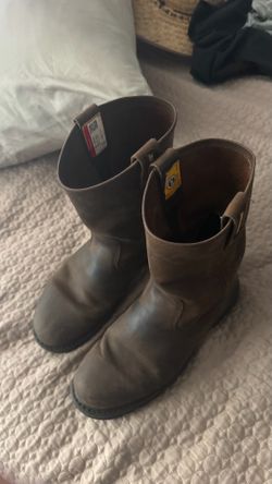 Caterpillar leather boots