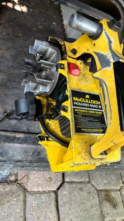 Vintage Chain Saw Mcculluoch Power Max 6