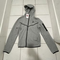 Nike Tech Hoodie