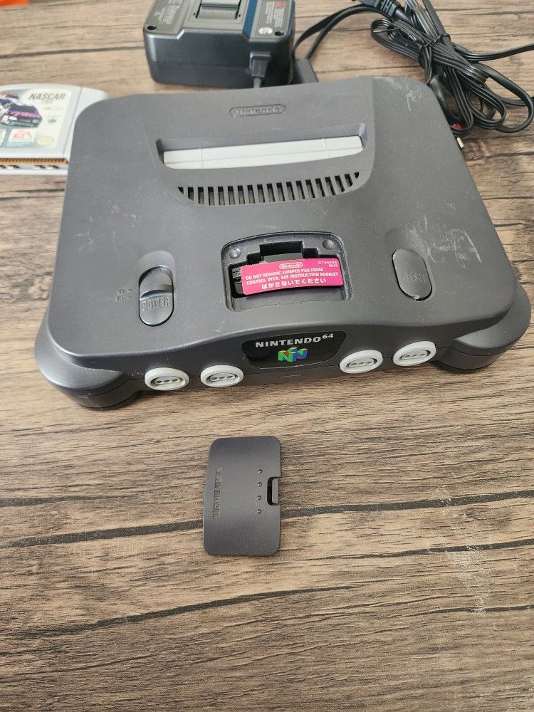 Nintendo 64 And Game