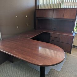 Office Desk With Credenza And Locking File Cabinet