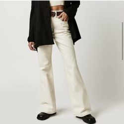 Levi’s Movin On High Waisted Flare Jeans 