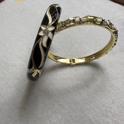 Hand painted bangles