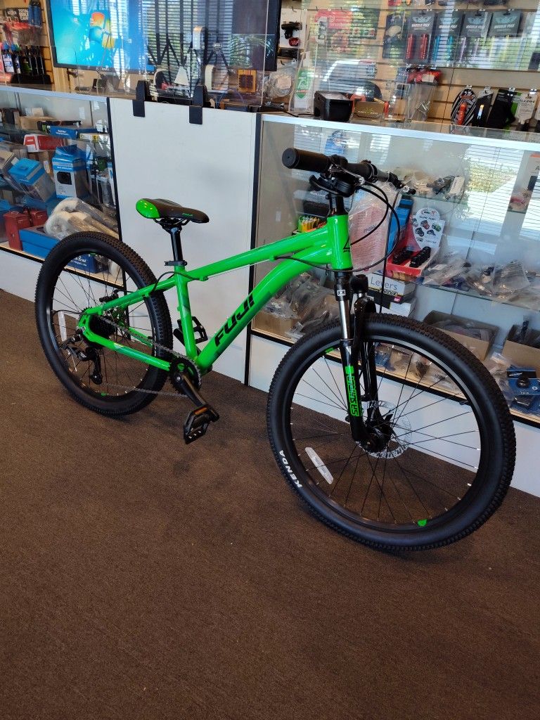NEW 2024 FUJI DYNAMITE 24 PRO DISC GREEN HARDTAIL MTB MTN MOUNTAIN BIKE YOUTH KIDS GIRLS BOYS