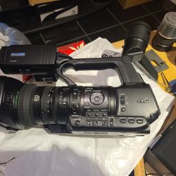 Camera Pro Jvc Hm650