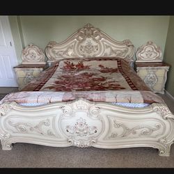Victorian King Bed 