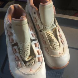 JORDAN 23 Young ladies Leather Shoes. Size 6Y