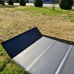 Bac-flip  Truck Bed Cover came Off Of a  2017 Ram 2500 HD 4wd