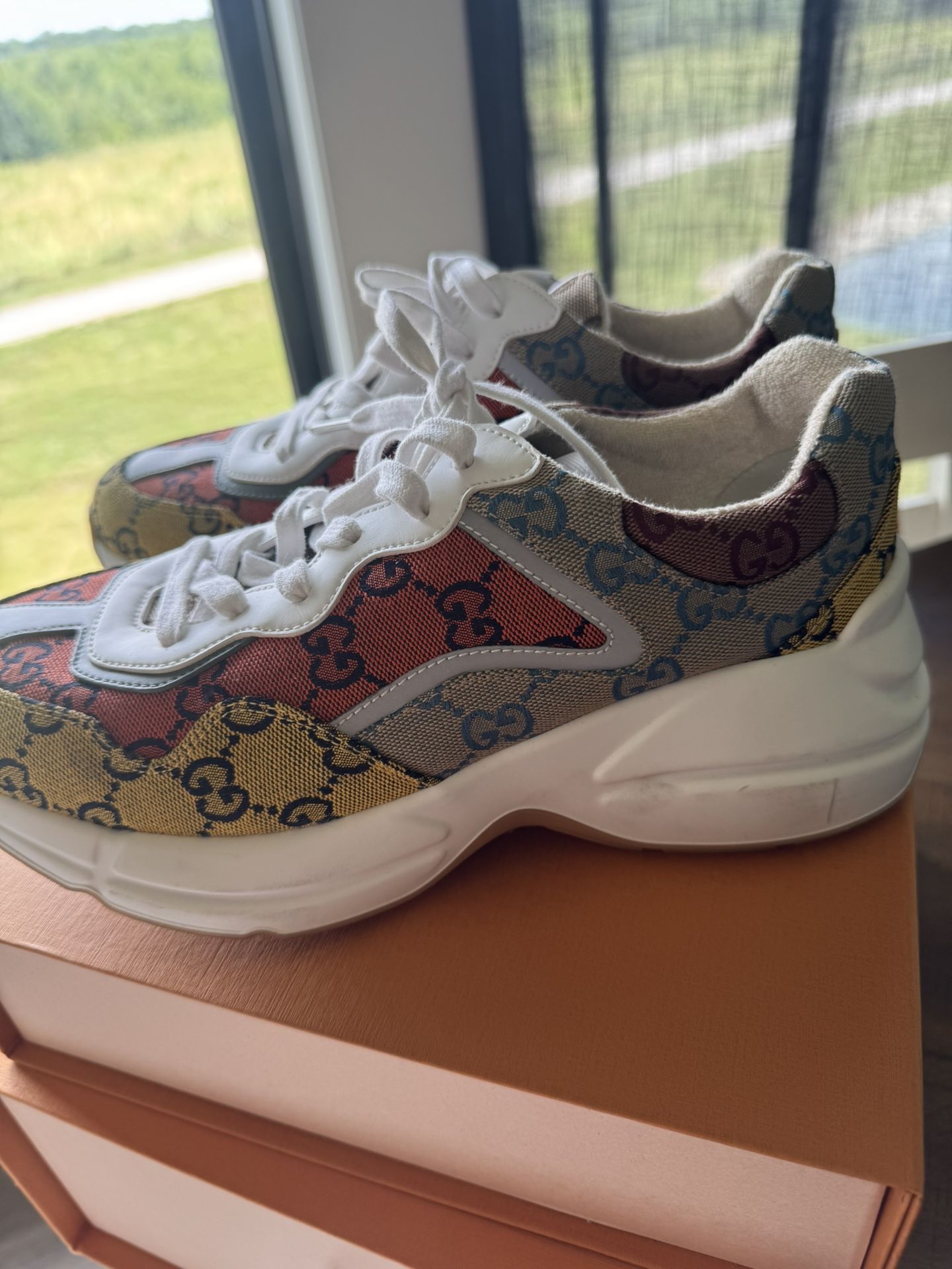 Gucci Rhython Sneakers - Multicolor